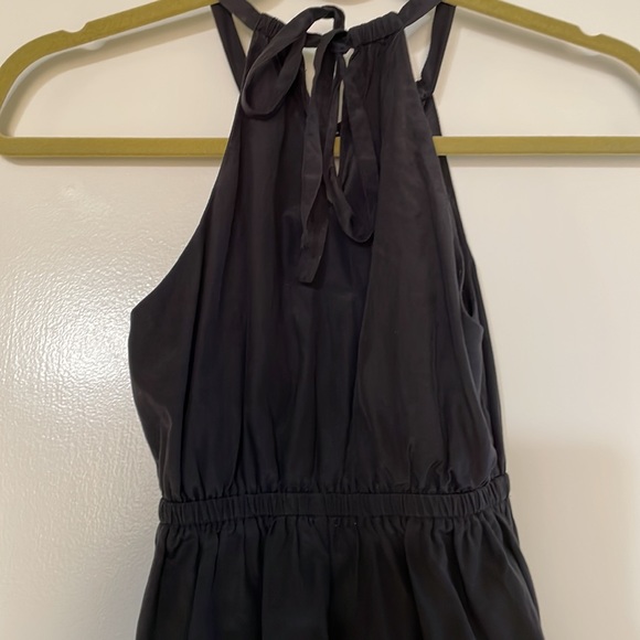 Guess black top - Picture 3 of 3